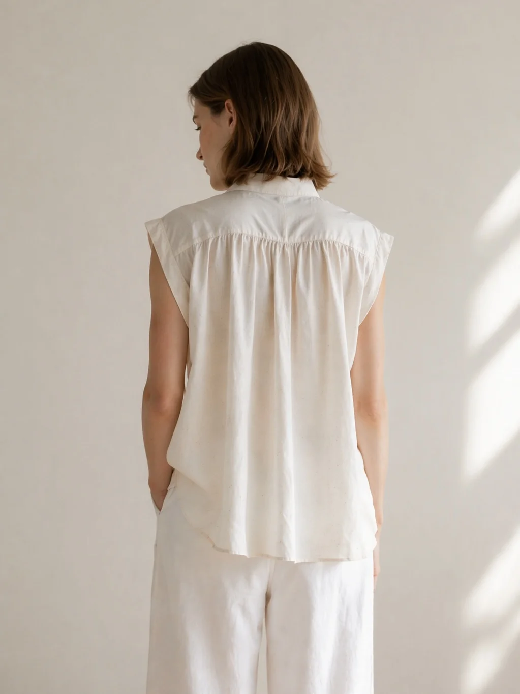 Sleeveless Linen Blouse - Image 6