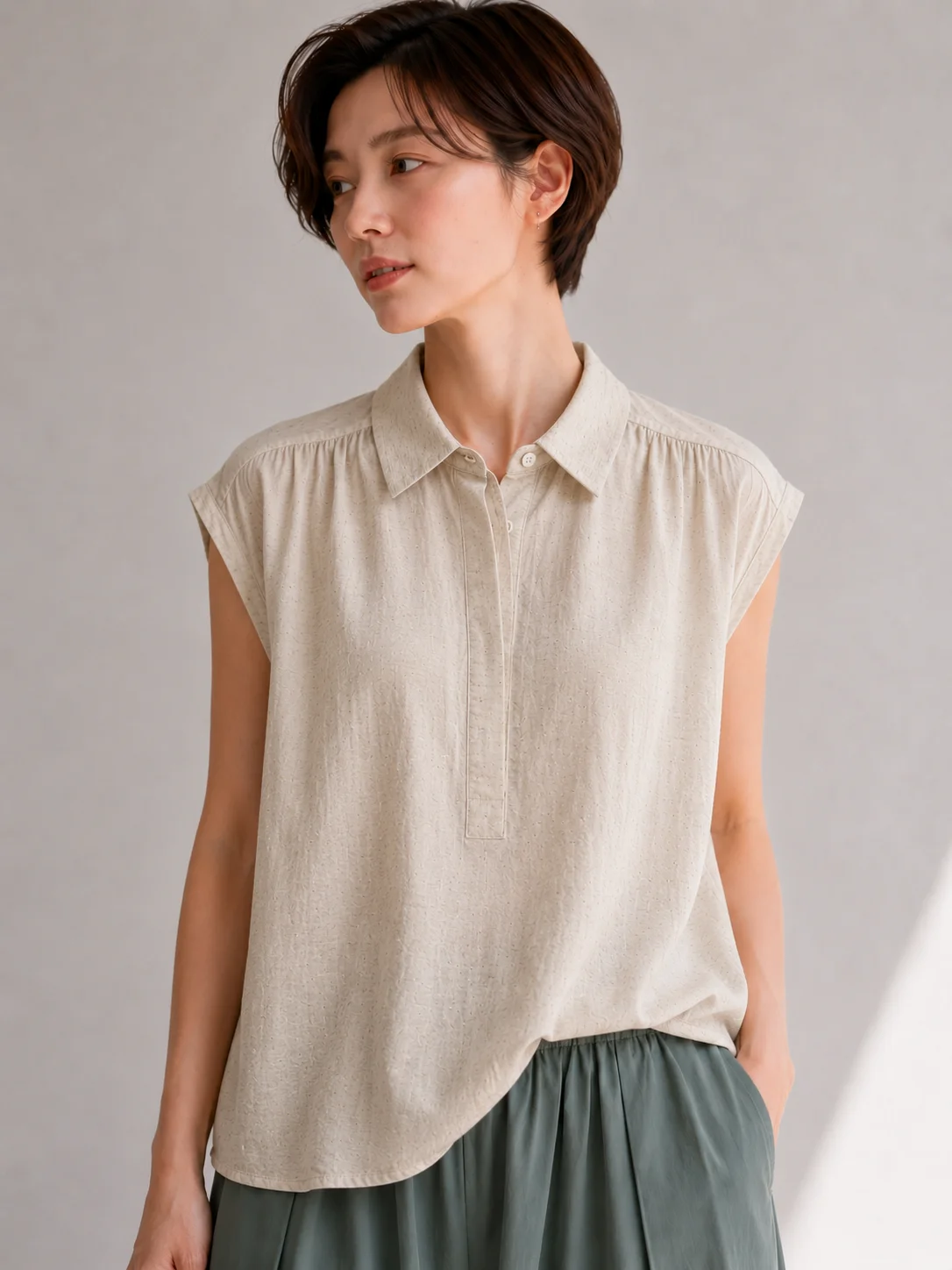 Sleeveless Linen Blouse